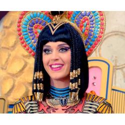Katy Perry - Dark Horse (Official) ft. Juicy J 很棒的音樂影片..